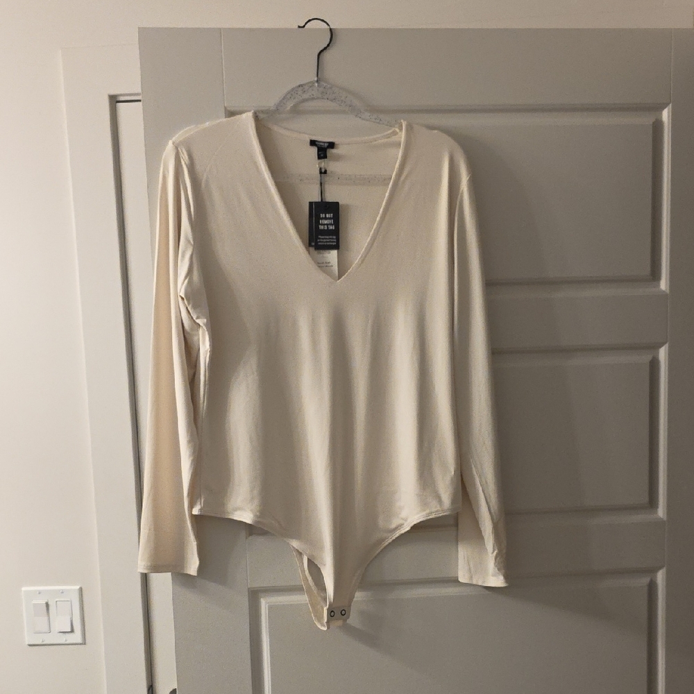 Express Cream Long Sleeve Bodysuit